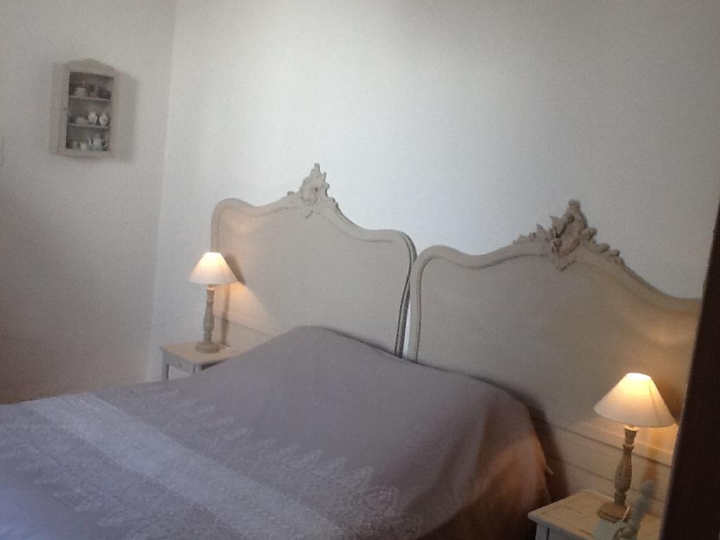 Le Presbytere Bed & Breakfast Rivesaltes Room photo